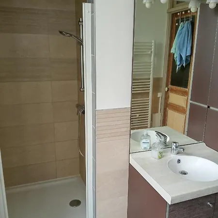 Superbe Logement Dans Une Maison De Caractere Toul Buitenkant foto